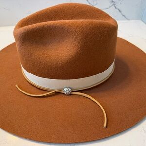 Idyllwind Wide Brim Felt Hat – NWT